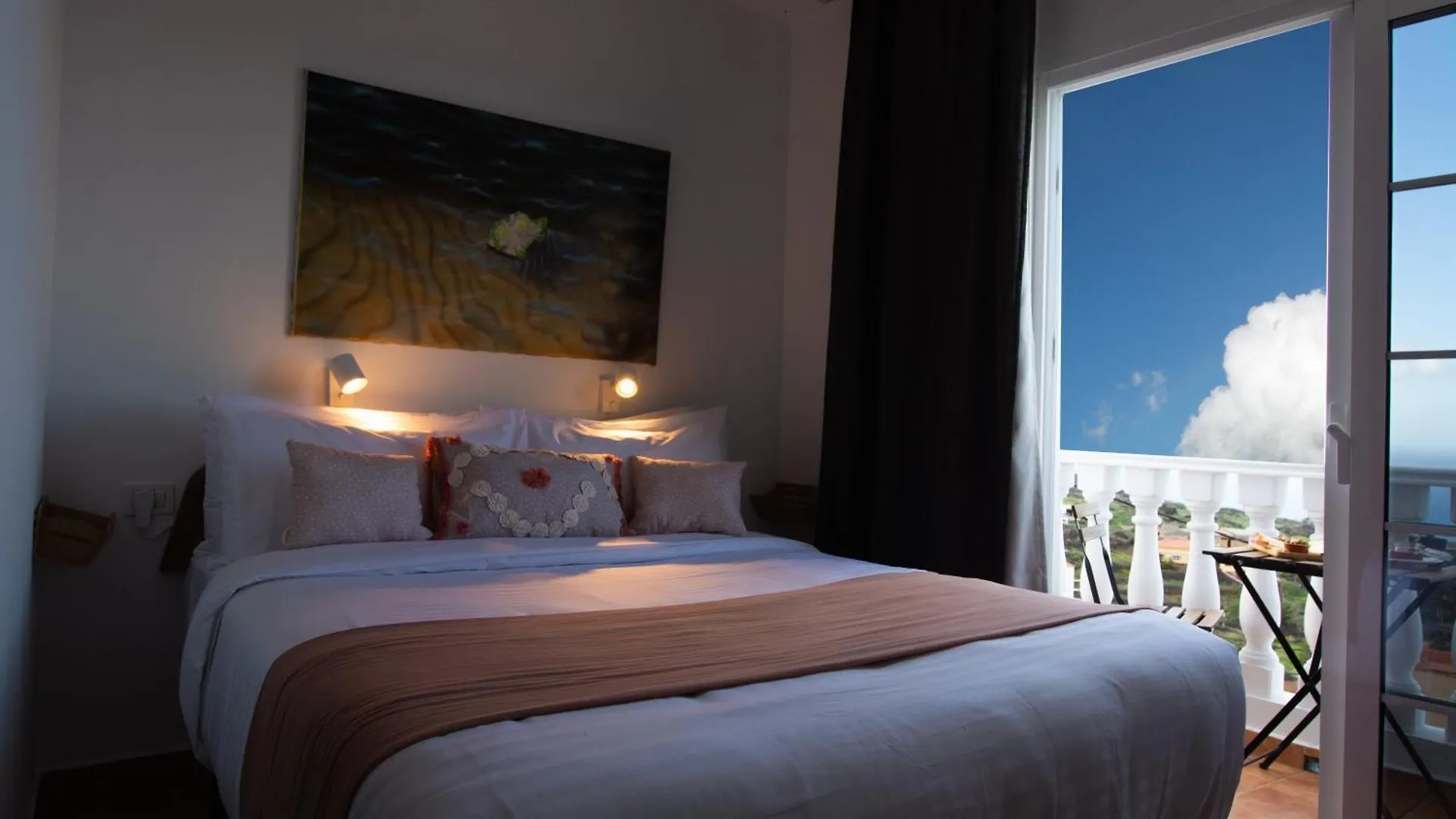 Geko Hotels Los Llanillos 0*,  España